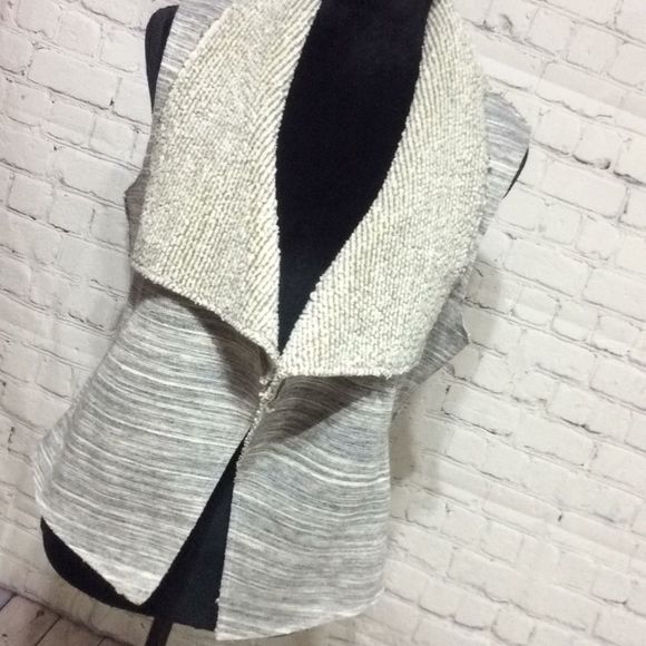 Faux Sherpa Cardigan Front Vest Small - Picture 4 of 15